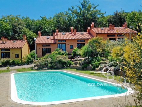 CBI ... Coldwell Banker offers an exclusive charming detached house located in the residential complex of 