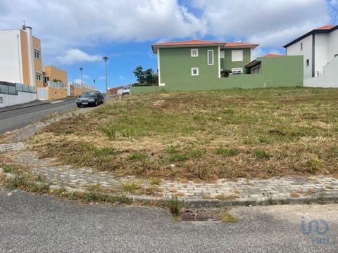 Terreno Urbano de Oportunidade em Localização Privilegiada! Descrição: Apresentamos uma excelente oportunidade de investimento: um lote de terreno urbano localizado em uma das áreas mais promissoras e valorizadas! Características do Terreno: •Área To...