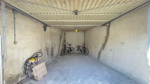 Box de Parking Fermé à vendre CRETEIL (94)