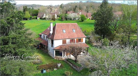 Belle périgourdine 5 chambres avec grand terrain.