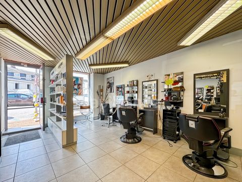 Salon de coiffure mixte, onglerie, esthétique à vendre CHATEAU CHINON VILLE (58), centre ville emplacement N°1