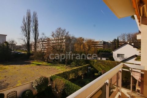 Dpt Yvelines (78), à vendre LE CHESNAY appartement 3 chambres de 94 m²