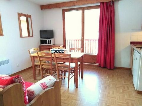 The residence Gentianes is located in Puy Saint Vincent 1800, at the top of the resort. It is situated 150 from the ski slopes and 800 m from the shops and resort center. It is composed of 4 wood buildings. You will take the free shuttle to go to the...
