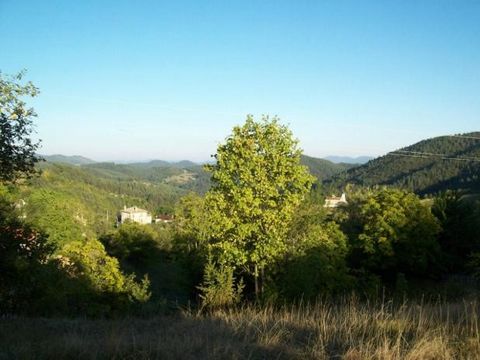 TEL.: ... ;0301 69999/WIR BIETEN EIN PANORAMAGRUNDSTÜCK VON 2300 M² ZUM VERKAUF AN. DIE IMMOBILIE HAT DEN STATUS EINES GRUNDSTÜCKS, DAS AN DIE REGULIERUNG ANGRENZT. ES BEFINDET SICH IM SCHÖNEN RHODOPENDORF CHOKMANOVO AN EINEM RUHIGEN, FRIEDLICHEN UND...