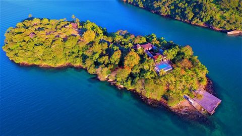 An exclusive paradise island located in the crystal clear sea of Angra dos Reis and 168km from the city of Rio de Janeiro, a region surrounded by the Atlantic Forest, with calm seas of transparent water. The island contains a total area of 25,000m2 a...
