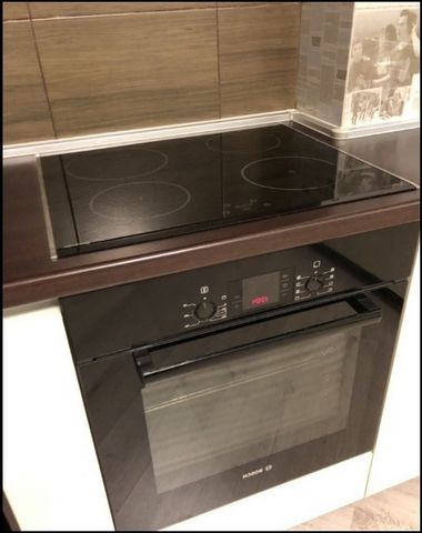One-room apartment for rent for a long time. The apartment is newly renovated, has all the necessary appliances and furniture for a comfortable stay. Within walking distance of shops and pharmacies, hairdressers, places for walking. The neighbors are...