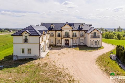 BAROQUE PALACE *** 2018 ** THE ONLY ONE OF ITS KIND! A beautiful Baroque Residence, the construction of which was completed in 2018. It is located on a plot of less than 1.3 hectares, a few kilometers from the borders of Białystok. The property is lo...