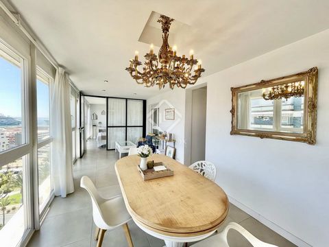 Renovated 3-bedroom penthouse situated on the 9th floor, offering breathtaking sea views and abundant natural light streaming through floor-to-ceiling windows. The minimalist renovation exudes sophistication, creating a tranquil haven in the bustling...
