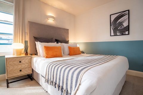 ★Sojo Stay Short Lets & Serviced Accommodation Torquay★ * Whether you're staying for a week, a month, or longer, our property is the perfect choice for families. friends, groups, business travellers and contractors alike. Book now and experience the ...