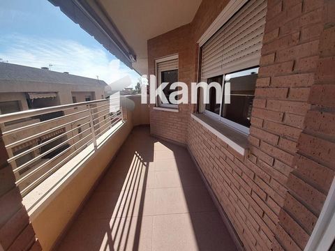 Flat for sale in San Javier, with 132 m2, 4 rooms and 2 bathrooms, Garage, Lift and Furnished. Features: - Garage - Lift
