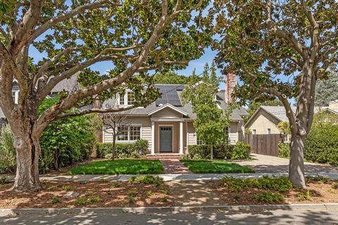 This meticulously remodeled & expanded home, located in the highly sought-after Allied Arts neighborhood, embodies a harmonious blend of timeless elegance, designer style, & an enviable location. Exterior showcases picture-perfect curb appeal, marked...