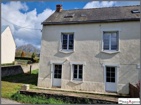 Sur la commune de la CHAPELLE DE BRAIN, en bord du fleuve (La Vilaine), proche de Redon. Venez découvrir cette maison 4 pièces en pierre d'environ 81 m². Elle dispose également d’un garage, d'un atelier avec grenier. Egalement une bâtisse en pierre a...