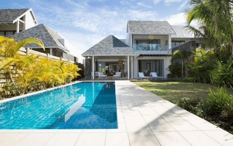 Villa accessible to foreigners – Beau Champ – Mauritius Semi-detached villa IRS 3 bedrooms for sale Semi-detached residence of one floor of 195 m2 habitable, combining elegance and luxury thanks to its master bedroom with balcony, which dominates the...
