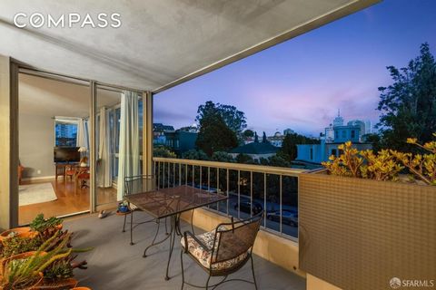 Welcome to this charming and bright south-facing 2 bedroom, 2 bath unit nestled in the esteemed GreenHill Tower, an exclusive doorman/elevator building situated on a level block in the heart of prime Russian Hill. This residence boasts captivating So...