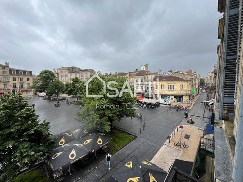 Exclusivity: ideally located in the heart of the Saint-Michel district, on Place Maynard and close to all amenities, come and discover this beautiful T3 crossing of approximately 56 m², on the second floor of a stone building, with a remarkable view ...