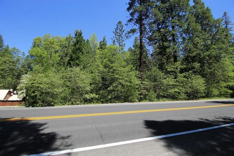 Two commercial lots totaling approximately .95 acre with 190 feet of State Hwy 4 frontage, zoned C2 along the highway in Arnold. An excellent opportunity to invest in Arnold`s growing popularity as a year round mountain getaway!