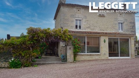 A27145RNA16 - Do you want to stay close to nature with easy access to the Charente river to practice canoe/kayak or any other activity, then this house is for you. This pretty stone house has got two rooms (upstairs) with attached bathrooms, a living...
