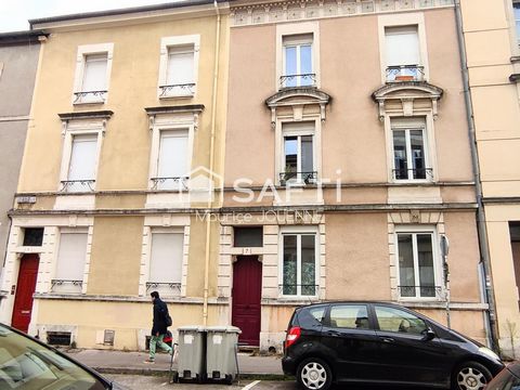 Idéal investisseur, ce bel immeuble sur 4 niveaux comprenant 3 appartements loués en plein coeur de Nancy
