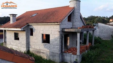 Casa en Tomiño zona Taborda, 200 m. de superficie, 200 m. superficie parcela, 3 habitaciones dobles, 3 baños, propiedad de obra nueva..