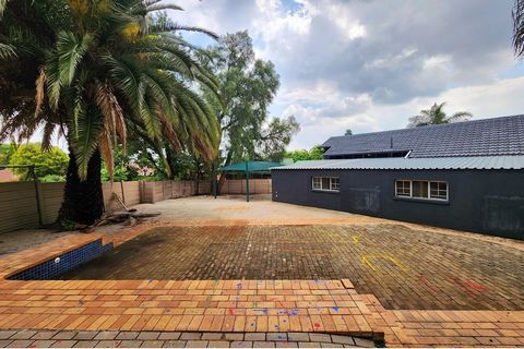 Prime Commercial Property with Business Rights – The Perfect Space to Grow Your Dream Business! This exceptional Zoning 4 business property  (Stores/offices/restaurant or Salons) depent on your Title deed and i t is a rare find , offering the perfect...