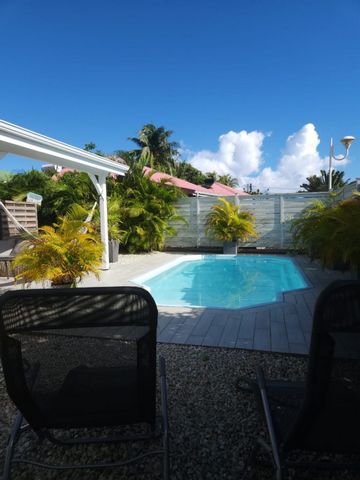 Villa parfaite famille à vendre sur Saint François 3chambres- 450 000 euros