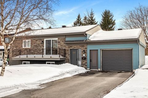 WOW, this stunning property is just passing through. It will charm you all with its open living areas, hardwood and ceramic floors, polyester cabinets and granite countertops, large fully finished basement with independent entrance, workshop under th...
