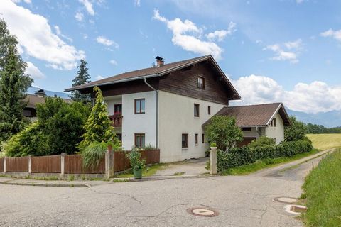 Cet appartement de vacances pour un maximum de 6 personnes est situé à Seeboden, directement au bord du lac Millstatt. La ville de Seeboden est un petit bijou qui combine les mondes de la montagne et du lac. Situé directement au bord du lac Millstatt...