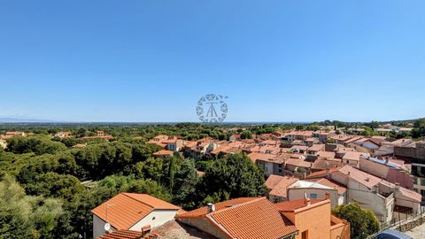 TERRA ALBERA EXCLUSIVE by Laroque des Albères. Village house on the ramparts of the castle of Laroque des Albères with splendid views of the Roussillon plain and the sea! Composed on the ground floor of a living room with kitchen and small balcony, p...