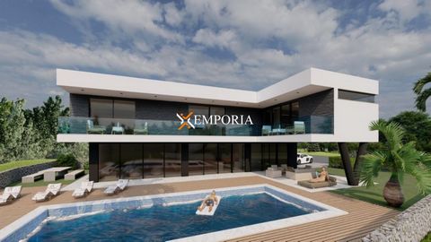 A beautiful villa with a pool is for sale in the 2nd row to the sea in Novigrad. Distance from the sea is only 60 m and the sea view is very beautiful. The property is under construction and the expected move-in date is winter 2024. House consists of...
