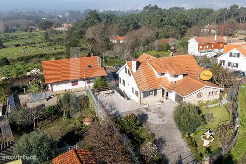 KW Alfa presents this fantastic detached villa in Âncora, Caminha. This property has been extremely well cared for over the years and, very recently, received the placement of a hood, central heating and new double glazed window frames. The property ...
