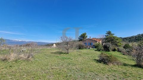 REGION BEDOIN An exceptional environment with Mont Ventoux as a backdrop, this may be the view you will decide to admire every time you open your shutters! Discover this house of 115 m² composed of 3 to 4 bedrooms, 2 of which are on the ground floor,...