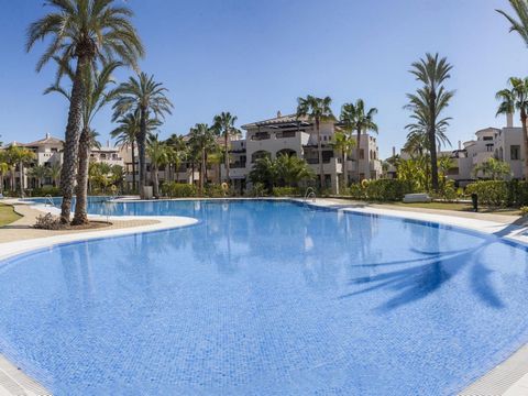 A charming and stylish refubished 2 bedroom property converted into a 3 bedroom ground floor apartment in Medina de Banus, Nueva Andalucia. This beautiful apartment is located on the ground floor overlooking a private area of the communal gardens aff...