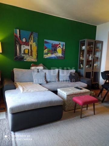 Location: Primorsko-goranska županija, Opatija, Opatija - Centar. OPATIJA - Newly renovated apartment Not far from the center of Opatija, a newly renovated apartment on the second floor of a residential building with six apartments. The apartment con...