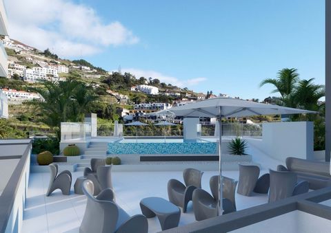 Located in Santa Cruz. New apartments for sale in Santa Cruz. Located in Santa Cruz, in hte center of Caniço the apartments all have excellent sun exposure. All apartments have good areas. Living room with access to the balcony Furnished and equipped...