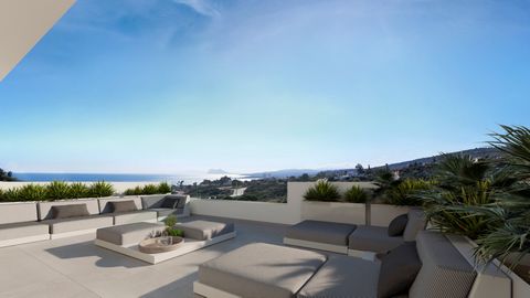 Brand new super exclusive development of 46 townhouses situated just minutes drive from the beautiful beaches of Sotogrande and La Duquesa. These modern homes offer spacious interiors and large sunny terraces offering truly incredible panoramic sea, ...