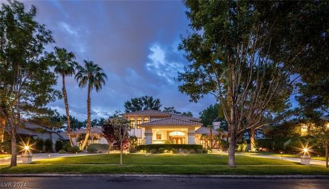 Discover unparalleled luxury at Quail Ridge, an exclusive gated community. A meticulously maintained property boasting an inviting floorplan, lush landscaping, and a sparkling pool/spa oasis. Indulge in the rare convenience of RV parking and an 8+ ca...