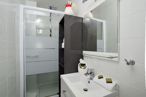 photo no. 1