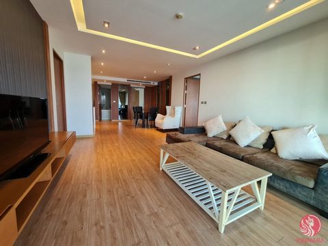 Apartamento en venta 3 dormitorios en Patong! 3 Habitaciones ️ , 3 Baños 4ª Planta ¡Dominio extranjero! El condominio cuenta con piscina ♂️ y gimnasio ️♂️ El precio es de 23,6 millones de baht Features: - Air Conditioning - Balcony - Internet - Parki...