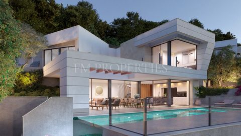 Villa à vendre à Pinares de San Antón, Malaga - Este avec 4 Chambres, 3 Salles de bain, construit 2024 et a piscine (privé), garage (privé) et garden (privé). Dimensions: 611m² construit, 921m² Parcelle, 348m² interior et 263m² terrasse. Cette propri...