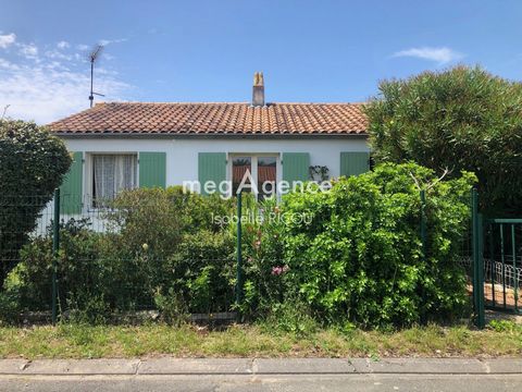 SAINT-PIERRE D'OLERON Centre, MAISON + GARAGE - 90m²