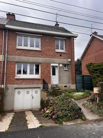 Maison semi-individuelle 3 ch + Comble aménagé - sous sol - jardin
