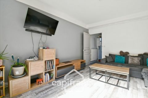 Maison à vendre 4 pièces SAINT JEAN D'ANGELY (17) avec jardin, proche commerces