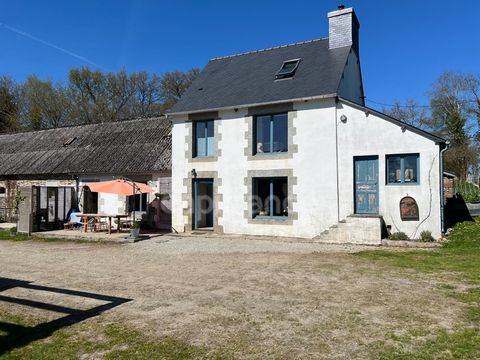 Maison à vendre 5 pièces SAINT MAYEUX (22)