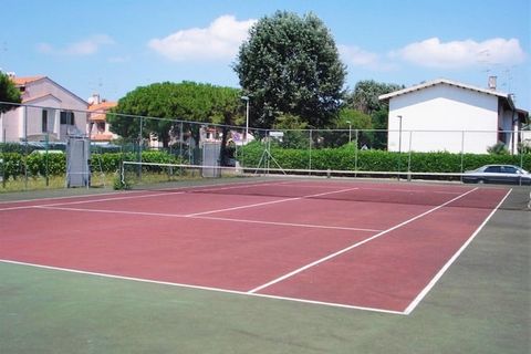 Come and enjoy your stay in this beautiful holiday home with an attractively furnished garden for relaxation, and a balcony for enjoying the views of attractive surroundings. This place is ideal for families, friends, or couples. The region around Ca...