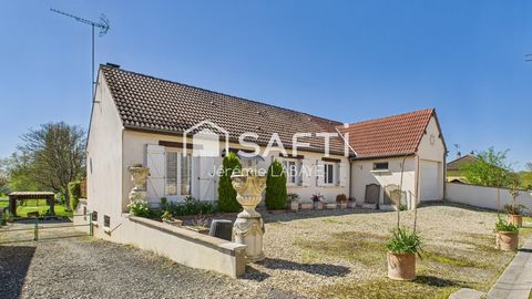 Dans un cadre idyllique, situé à proximité de toutes commodités, cette charmante maison sur sous-sol offre un cadre de vie confortable et fonctionnel, idéal pour répondre à toutes les attentes d’une famille. Ce pavillon sur deux niveaux propose une v...