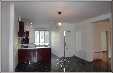 AUBERVILLIERS appartement T3 - 79 M2