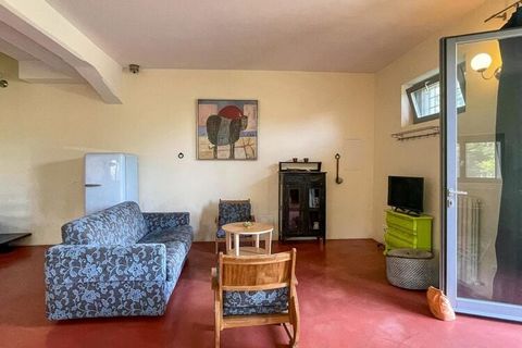 This beautiful apartment with a lovely pool and a beautiful garden has all the ingredients for an unforgettable and relaxing holiday in Le Marche. It is suitable for a family, a few friends or 2 couples. The area is quiet and perfect for trips. The n...