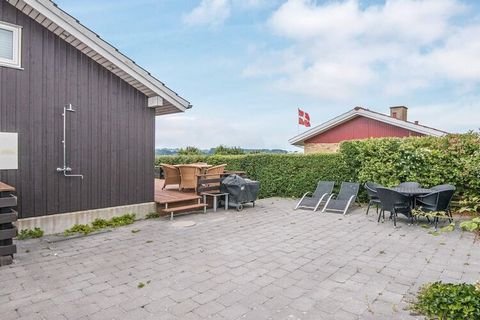 This cottage is located on an absolutely stunning plot with only approx. 90 meters to the beach at Hejlsminde. Here you will find a beautiful view both from inside the house and from the large terrace areas. The cottage is modernly decorated and the ...