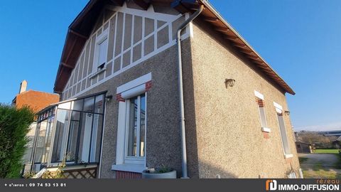 Mandate N°FRP156442 : House approximately 90 m2 including 5 room(s) - 4 bed-rooms - Garden : 789 m2, Sight : Garden. Built in 1930 - Equipement annex : Garden, Cour *, Terrace, parking, double vitrage, cellier, Cellar and Reversible air conditioning ...