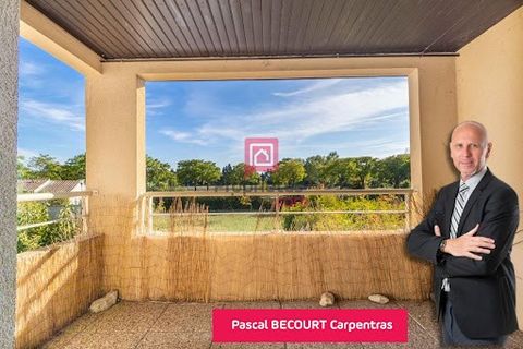 Opportunity: Exclusive, 5-room terraced house for sale, 97m2 on a plot of 154m2. Your real estate advisor Pascal BECOURT offers propriétés-privées.com in the town of Carpentras. Selling price 185000 euros agency fees paid by the seller. Close to shop...